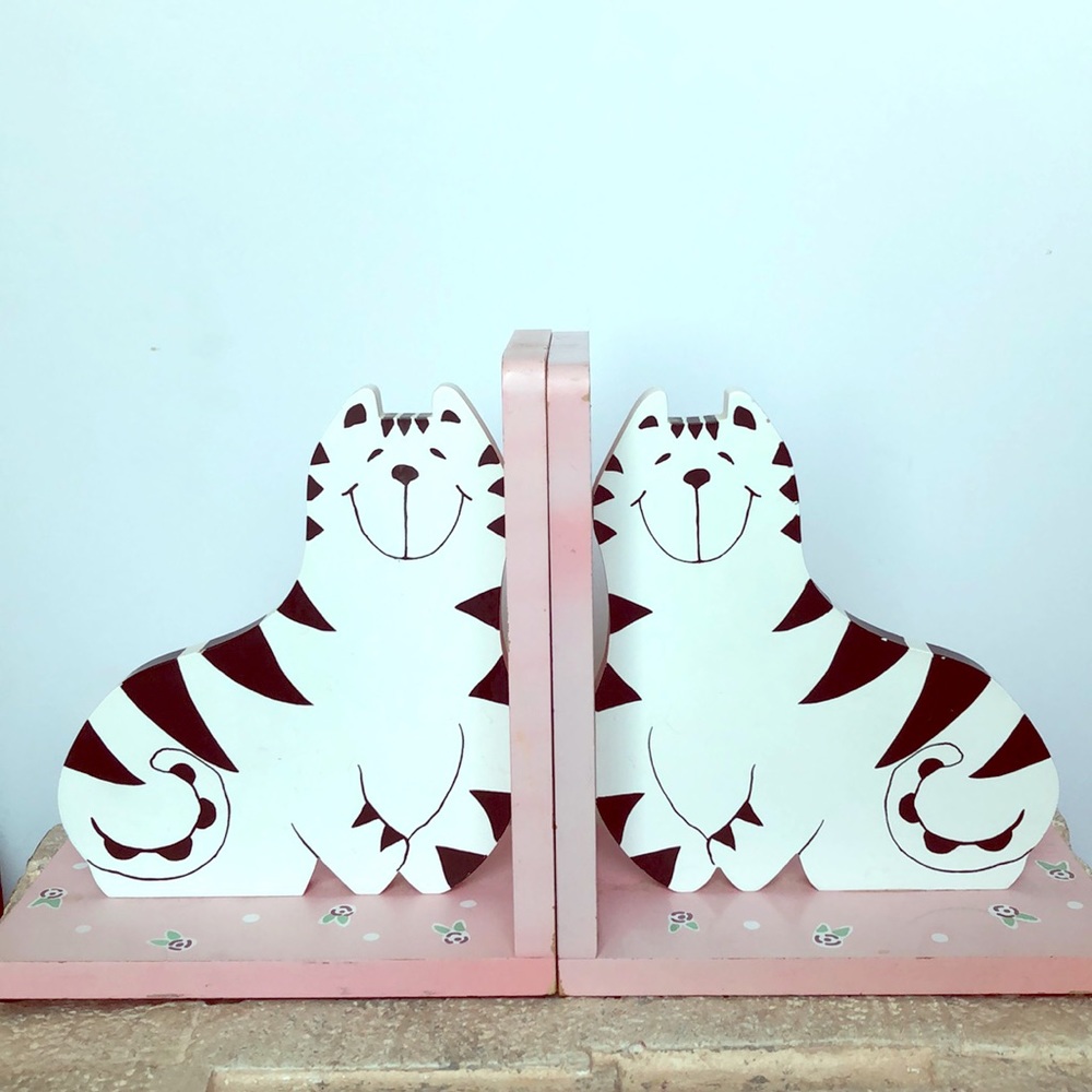 White Tiger Book End